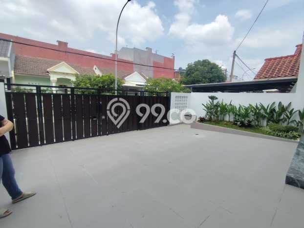 Siap Huni Rumah Mewah 4 Kamar di BSD Dekat ke Mana Pun Siap Huni Rumah Mewah 4 Kamar di BSD Dekat ke Mana Pun