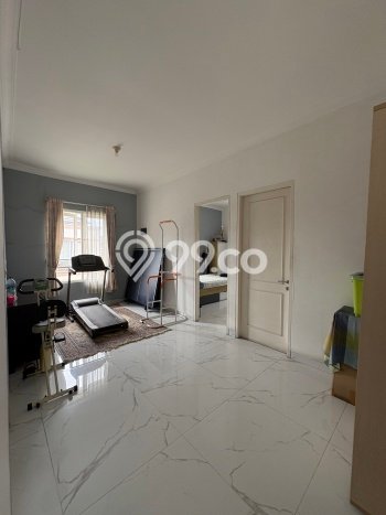 Dijual Rumah 4 Kamar Lokasi Strategis Nyaman dan Strategis di BSD Dijual Rumah 4 Kamar Lokasi Strategis Nyaman dan Strategis di BSD