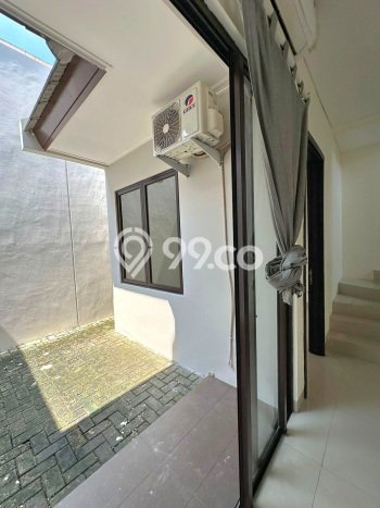 Jual Rumah Minimalis Bagus Punya 3 KT di BSD Tangerang Selatan SHM Jual Rumah Minimalis Bagus Punya 3 KT di BSD Tangerang Selatan SHM