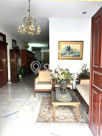 Hunian Mewah Dijual LT 230m2 di Cilandak, Jakarta Selatan Hunian Mewah Dijual LT 230m2 di Cilandak, Jakarta Selatan