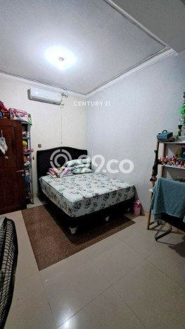 Hunian Cantik Minimalis Lb 180m2 di Pondok Aren, Tangerang Selatan Hunian Cantik Minimalis Lb 180m2 di Pondok Aren, Tangerang Selatan
