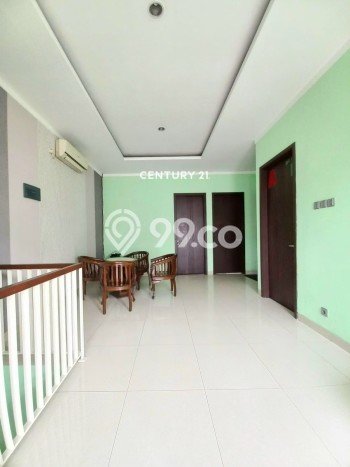 Rumah Mewah LB 305m2 Siap Pakai Desain Elegan di Bintaro, Tangerang Selatan Rumah Mewah LB 305m2 Siap Pakai Desain Elegan di Bintaro, Tangerang Selatan