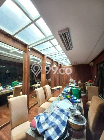 Rumah Mewah LB 305m2 Siap Pakai Desain Elegan di Bintaro, Tangerang Selatan Rumah Mewah LB 305m2 Siap Pakai Desain Elegan di Bintaro, Tangerang Selatan