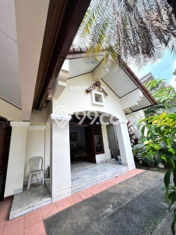 Dijual Rumah Premium dengan Fasilitas Sekitar Lengkap di Cilandak, Jakarta Selatan Dijual Rumah Premium dengan Fasilitas Sekitar Lengkap di Cilandak, Jakarta Selatan
