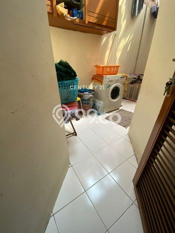 Rumah Luxury Modern Tanpa Renovasi di Bintaro Tangerang Selatan Rumah Luxury Modern Tanpa Renovasi di Bintaro Tangerang Selatan