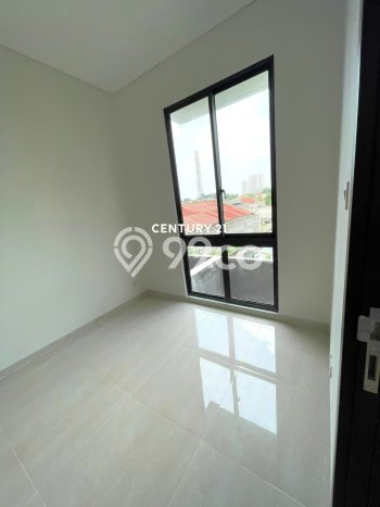 Jual Rumah Mewah Megah Dengan View Eksklusif di Bintaro, Tangerang Selatan Jual Rumah Mewah Megah Dengan View Eksklusif di Bintaro, Tangerang Selatan