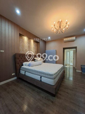 Jual Rumah Mewah Elegan Dengan View Cantik di Bintaro, Tangerang Selatan Jual Rumah Mewah Elegan Dengan View Cantik di Bintaro, Tangerang Selatan