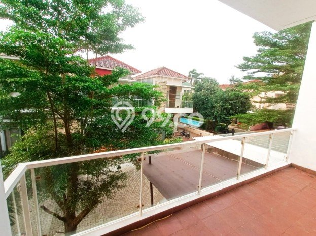 Dijual Rumah Strategis Bagus Punya 3 KT di Ciputat Tangerang Selatan SHM Dijual Rumah Strategis Bagus Punya 3 KT di Ciputat Tangerang Selatan SHM