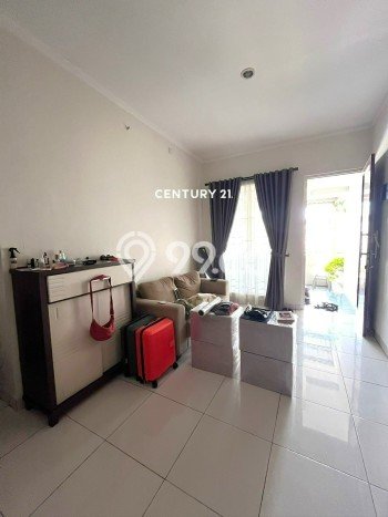 Rumah Luxury Modern Tanpa Renovasi di Bintaro Tangerang Selatan Rumah Luxury Modern Tanpa Renovasi di Bintaro Tangerang Selatan