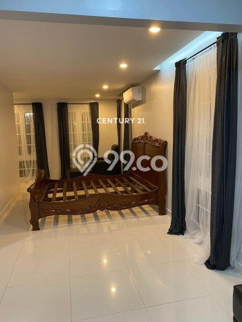 Siap Huni Hunian Elit 5 Kamar di Pasar Minggu Dekat ke Mana Pun Siap Huni Hunian Elit 5 Kamar di Pasar Minggu Dekat ke Mana Pun
