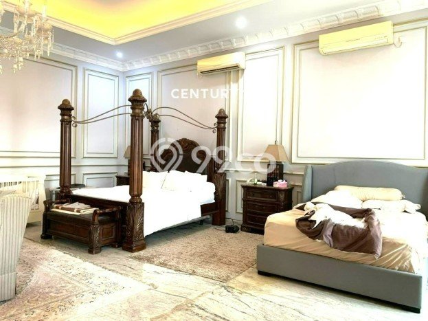Hunian Mewah Dijual LT 929m2 di Kebayoran Lama, Jakarta Selatan Hunian Mewah Dijual LT 929m2 di Kebayoran Lama, Jakarta Selatan