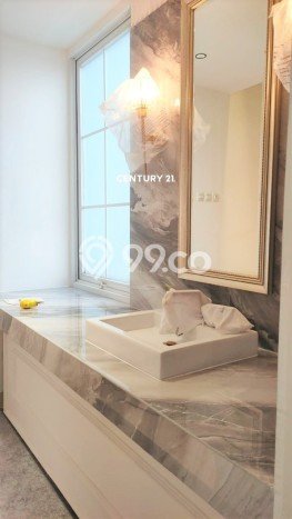 Ruko Bagus Dijual LB 243m2 Lokasi Strategis Tangerang Selatan Area Cocok untuk Bisnis Ruko Bagus Dijual LB 243m2 Lokasi Strategis Tangerang Selatan Area Cocok untuk Bisnis