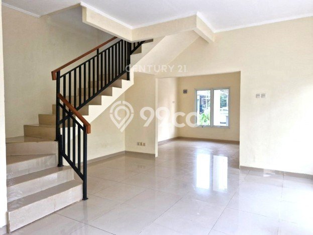 Dijual Rumah Luas Megah Dengan View Cantik di Pangkalan Jati, Depok Dijual Rumah Luas Megah Dengan View Cantik di Pangkalan Jati, Depok