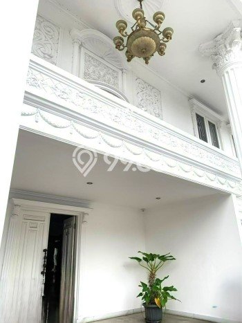 Hunian Mewah Dijual LT 929m2 di Kebayoran Lama, Jakarta Selatan Hunian Mewah Dijual LT 929m2 di Kebayoran Lama, Jakarta Selatan