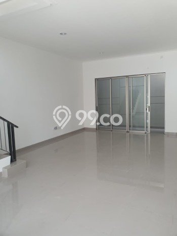 Disewakan! Rumah 3 Kamar Tidur &
3 Kamar Mandi di Pantai Indah Kapuk, Jakarta Utara Disewakan! Rumah 3 Kamar Tidur &
3 Kamar Mandi di Pantai Indah Kapuk, Jakarta Utara
