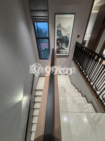 Rumah Eksklusif Siap Huni LT 128m2 di Pagedangan, Tangerang Rumah Eksklusif Siap Huni LT 128m2 di Pagedangan, Tangerang