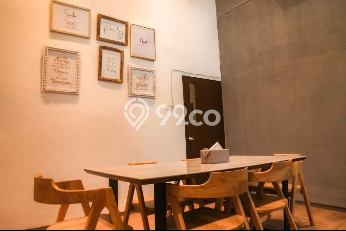 LOKASI PREMIUM! Komersial Kawasan Sukomanunggal, Luas 330m2m², Jalan Utama, Kawasan Bisnis LOKASI PREMIUM! Komersial Kawasan Sukomanunggal, Luas 330m2m², Jalan Utama, Kawasan Bisnis