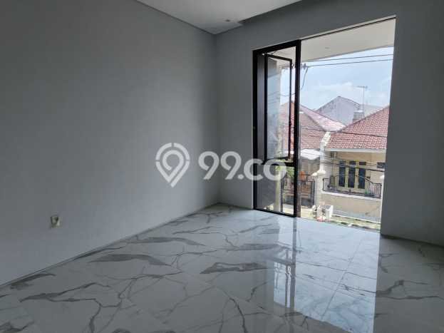 Hunian Cantik Minimalis Lb 160m2 di Rungkut, Surabaya Hunian Cantik Minimalis Lb 160m2 di Rungkut, Surabaya