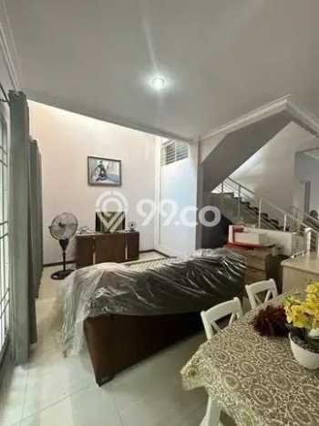 Dijual Rumah Luas Megah Dengan View Cantik di Kertajaya, Surabaya Dijual Rumah Luas Megah Dengan View Cantik di Kertajaya, Surabaya