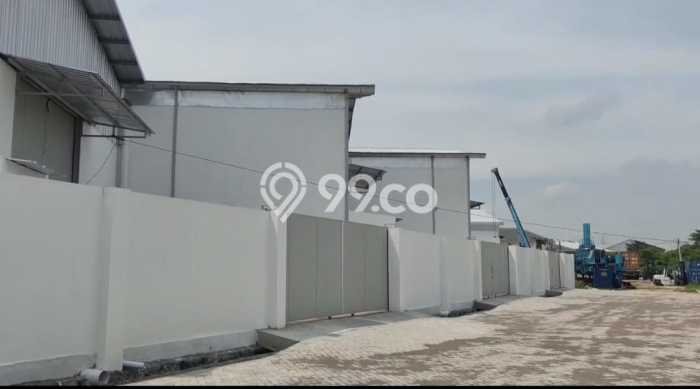 Unit Gudang disewakan di Benowo Surabaya dengan LT 530m2 / LB 450m2 Unit Gudang disewakan di Benowo Surabaya dengan LT 530m2 / LB 450m2