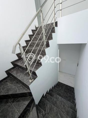 Rumah Minimalis 5 KT LT 120m2 di Citraland Rumah Minimalis 5 KT LT 120m2 di Citraland