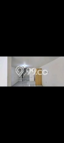 Disewakan Rumah Murah di Taman Palem Jakarta Barat Punya 2 Kamar Tidur Disewakan Rumah Murah di Taman Palem Jakarta Barat Punya 2 Kamar Tidur