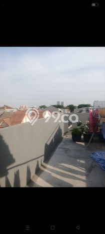 Jual Rumah Eksklusif 4 KT di Taman Palem, Jakarta Barat Jual Rumah Eksklusif 4 KT di Taman Palem, Jakarta Barat