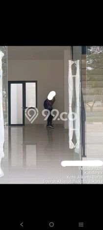Ruko untuk Disewa di Pusat Jakarta Barat Luas Bangunan 130m2 Ruko untuk Disewa di Pusat Jakarta Barat Luas Bangunan 130m2