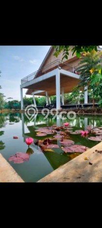Vila Kawasan , Dimensi 4400m2m², Akses ke transportasi publik Vila Kawasan , Dimensi 4400m2m², Akses ke transportasi publik