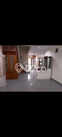 PREMIUM LIVING! Rumah kawasan Taman Surya, 2 KM, Kawasan Prospektif, Luas 126m² LB 150m² PREMIUM LIVING! Rumah kawasan Taman Surya, 2 KM, Kawasan Prospektif, Luas 126m² LB 150m²