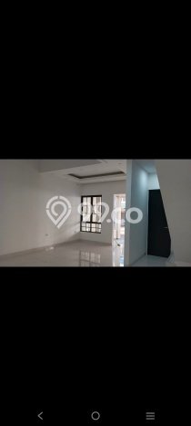 Rumah Mewah LB 120m2 Siap Huni Desain Elegan di Kalideres, Jakarta Barat Rumah Mewah LB 120m2 Siap Huni Desain Elegan di Kalideres, Jakarta Barat