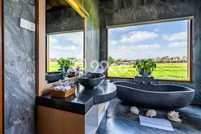 Hunian Mewah LB 500m2 Siap Pakai Desain Elegan di Cemagi, Badung Hunian Mewah LB 500m2 Siap Pakai Desain Elegan di Cemagi, Badung