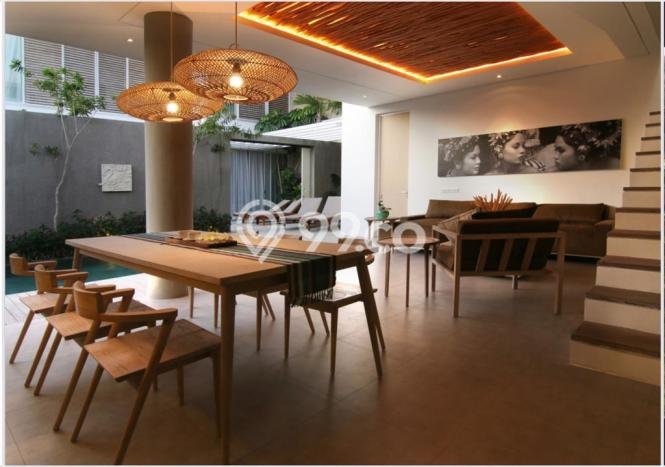 Dijual Rumah Luas Elegan Dengan View Cantik di Seminyak, Badung Dijual Rumah Luas Elegan Dengan View Cantik di Seminyak, Badung
