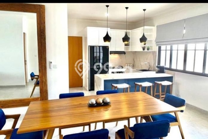 Dijual Rumah Mewah Megah Dengan View Cantik di Kerobokan, Badung Dijual Rumah Mewah Megah Dengan View Cantik di Kerobokan, Badung