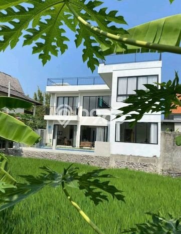 Vila di , Dimensi 270m2m², Lingkungan Asri untuk tempat tinggal Vila di , Dimensi 270m2m², Lingkungan Asri untuk tempat tinggal
