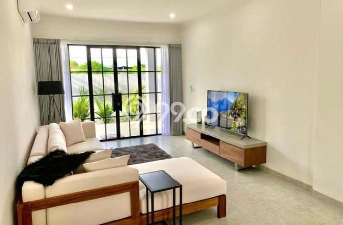 Dijual Rumah Mewah Megah Dengan View Cantik di Kerobokan, Badung Dijual Rumah Mewah Megah Dengan View Cantik di Kerobokan, Badung