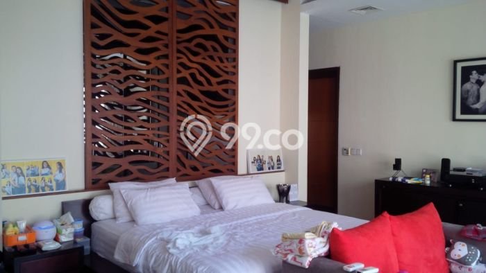 Hunian Mewah LB 631m2 Siap Huni Desain Elegan di Kerobokan, Badung Hunian Mewah LB 631m2 Siap Huni Desain Elegan di Kerobokan, Badung
