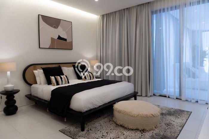 Rumah Mewah LB 450m2 Siap Huni Desain Elegan di Pererenan, Badung Rumah Mewah LB 450m2 Siap Huni Desain Elegan di Pererenan, Badung