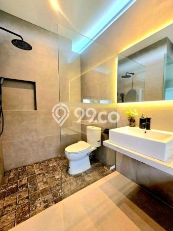 KESEMPATAN EMAS! Vila di , Dimensi 282m2m², Lokasi Elite dengan privasi terjaga KESEMPATAN EMAS! Vila di , Dimensi 282m2m², Lokasi Elite dengan privasi terjaga