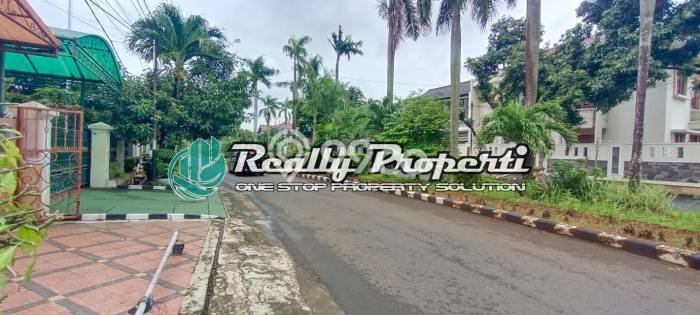 Jual Rumah Mewah Elegan Dengan View Eksklusif di Pondok Kelapa, Jakarta Timur Jual Rumah Mewah Elegan Dengan View Eksklusif di Pondok Kelapa, Jakarta Timur