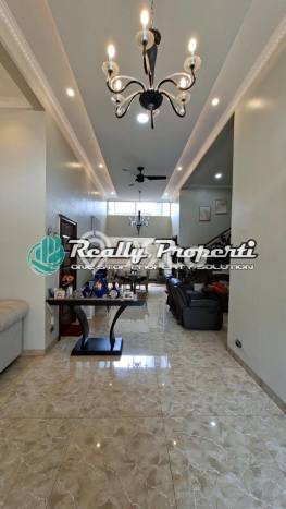 For Sale Hunian Rumah Terawat 5 Kamar di Pondok Gede, Bekasi For Sale Hunian Rumah Terawat 5 Kamar di Pondok Gede, Bekasi