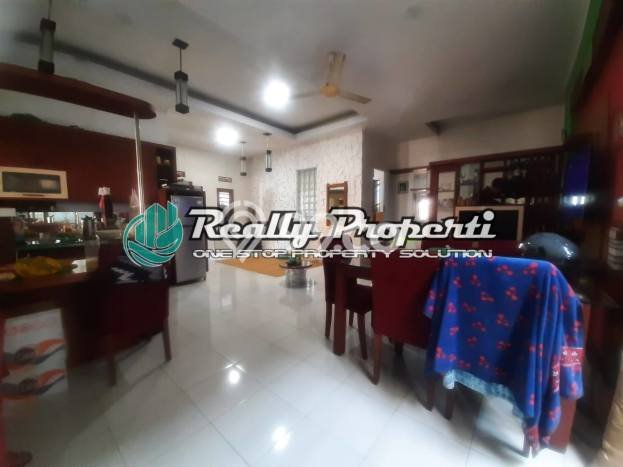 Rumah Elit LB 250m2 Siap Pakai Desain Elegan di Jatimakmur, Bekasi Rumah Elit LB 250m2 Siap Pakai Desain Elegan di Jatimakmur, Bekasi