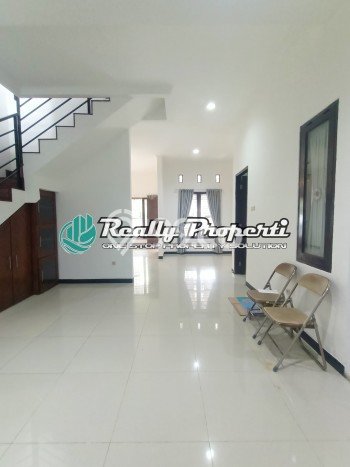 Jual Rumah Eksklusif 4 KT di Jatimakmur, Bekasi Jual Rumah Eksklusif 4 KT di Jatimakmur, Bekasi