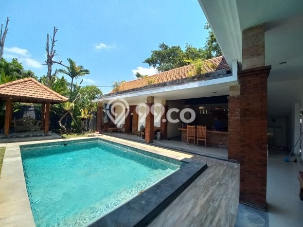 Disewakan! Rumah 3 Kamar Tidur &
4 Kamar Mandi di canggu, Badung Disewakan! Rumah 3 Kamar Tidur &
4 Kamar Mandi di canggu, Badung