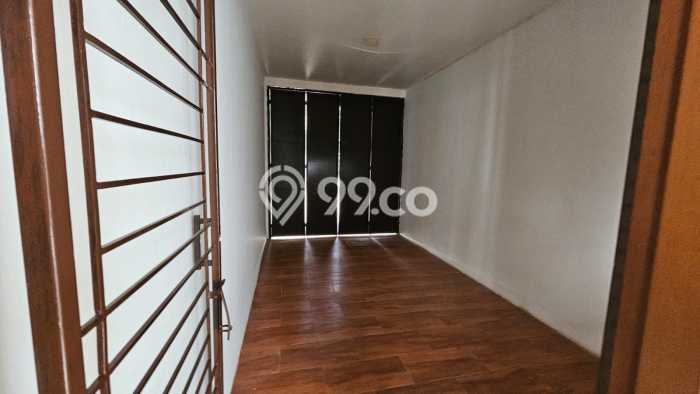 Rumah 3 KT 3 KM Cluster Exclusive di BSD City, Tangerang Rumah 3 KT 3 KM Cluster Exclusive di BSD City, Tangerang