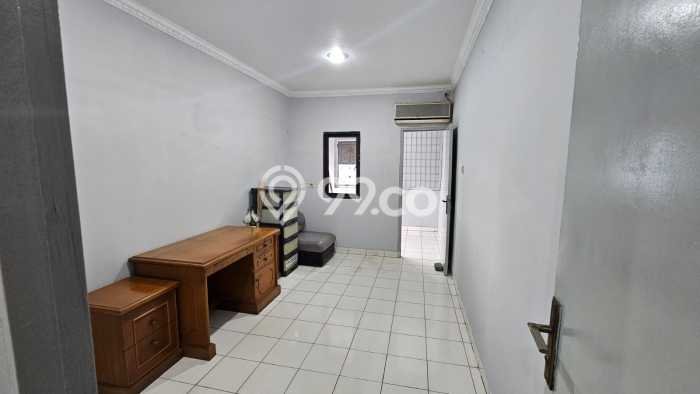 Ruko Dijual di Cengkareng LT 96m2, LB 198m2 Solusi Investasi Cerdas Ruko Dijual di Cengkareng LT 96m2, LB 198m2 Solusi Investasi Cerdas