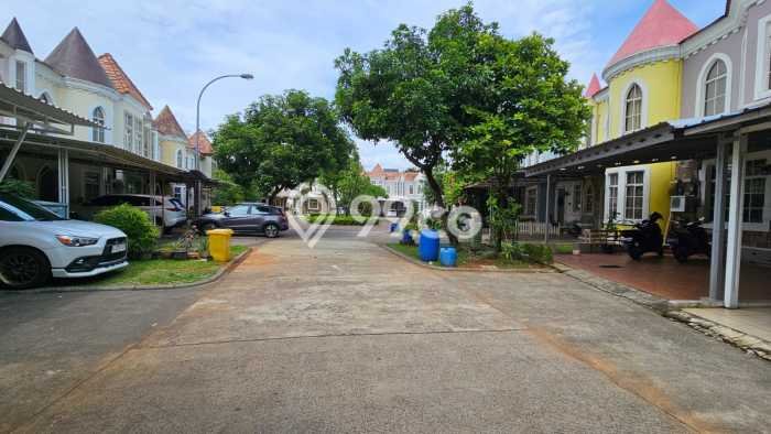 Rumah kawasan Lippo Karawaci, Dekat Sekolah, 4 KT Rumah kawasan Lippo Karawaci, Dekat Sekolah, 4 KT
