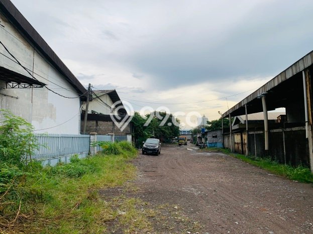 Gudang Disewa di Jakarta Utara dengan LB 1080m2 Area Komersial Ramai Gudang Disewa di Jakarta Utara dengan LB 1080m2 Area Komersial Ramai