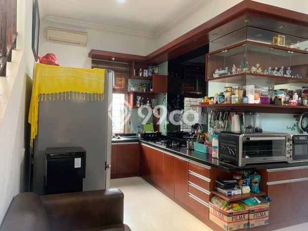 Rumah Mewah Siap Huni LT 348m2 di Kelapa Gading, Jakarta Utara Rumah Mewah Siap Huni LT 348m2 di Kelapa Gading, Jakarta Utara