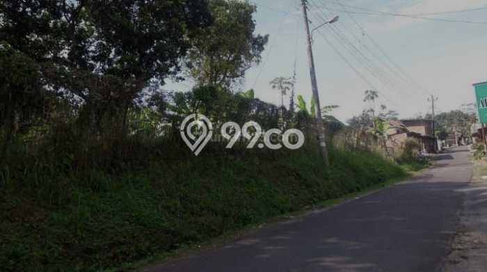 Tanah Dijual Lokasi Strategis di Salatiga dengan Luas 3300m2 Tanah Dijual Lokasi Strategis di Salatiga dengan Luas 3300m2